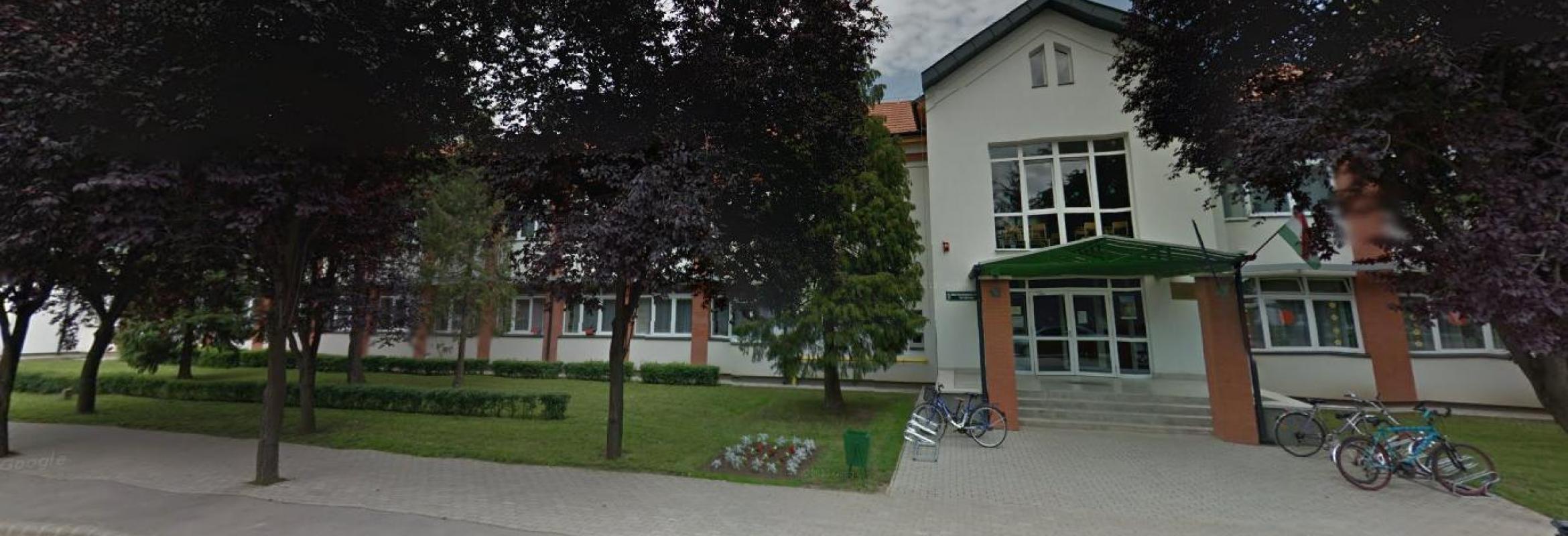 Ebesi Arany János Magyar-Angol Két Tanítási Nyelvű Ált.Isk. és Alapfokú Műv. Isk.